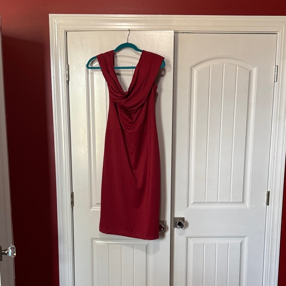 Popilush Dresses & Skirts - Elegant Red Midi Dress